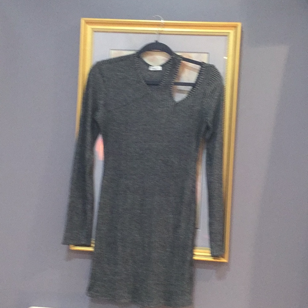 Splendid cutout tunic